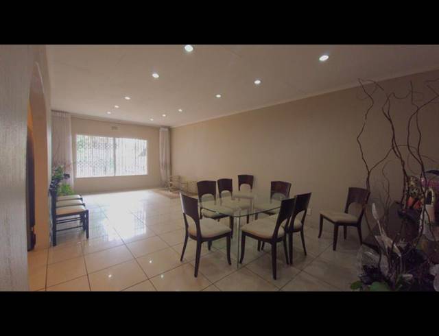 2 BEDROOM TOWNHOUSE FOR SALE IN MORNINGHILL